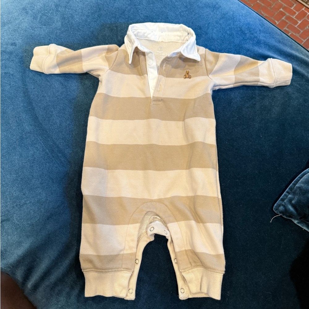 GAP Tan and Cream Striped Rugby